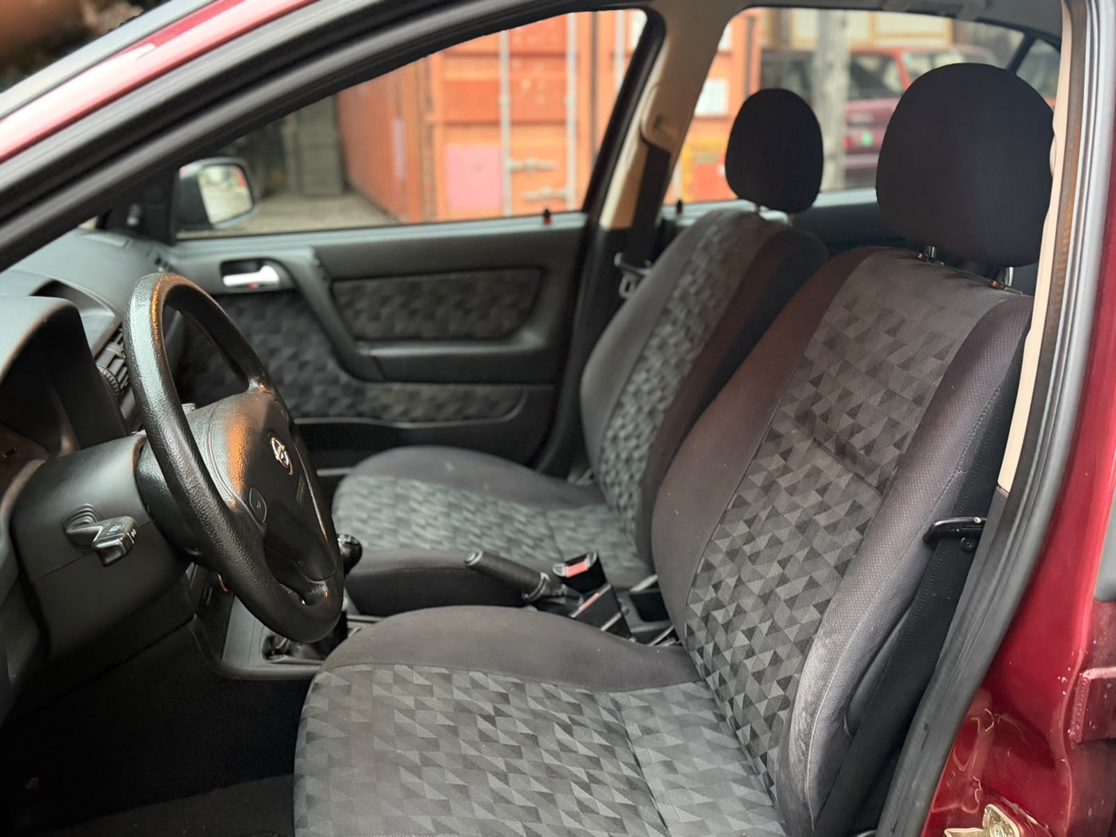Opel Astra 1.4i – Bild 9