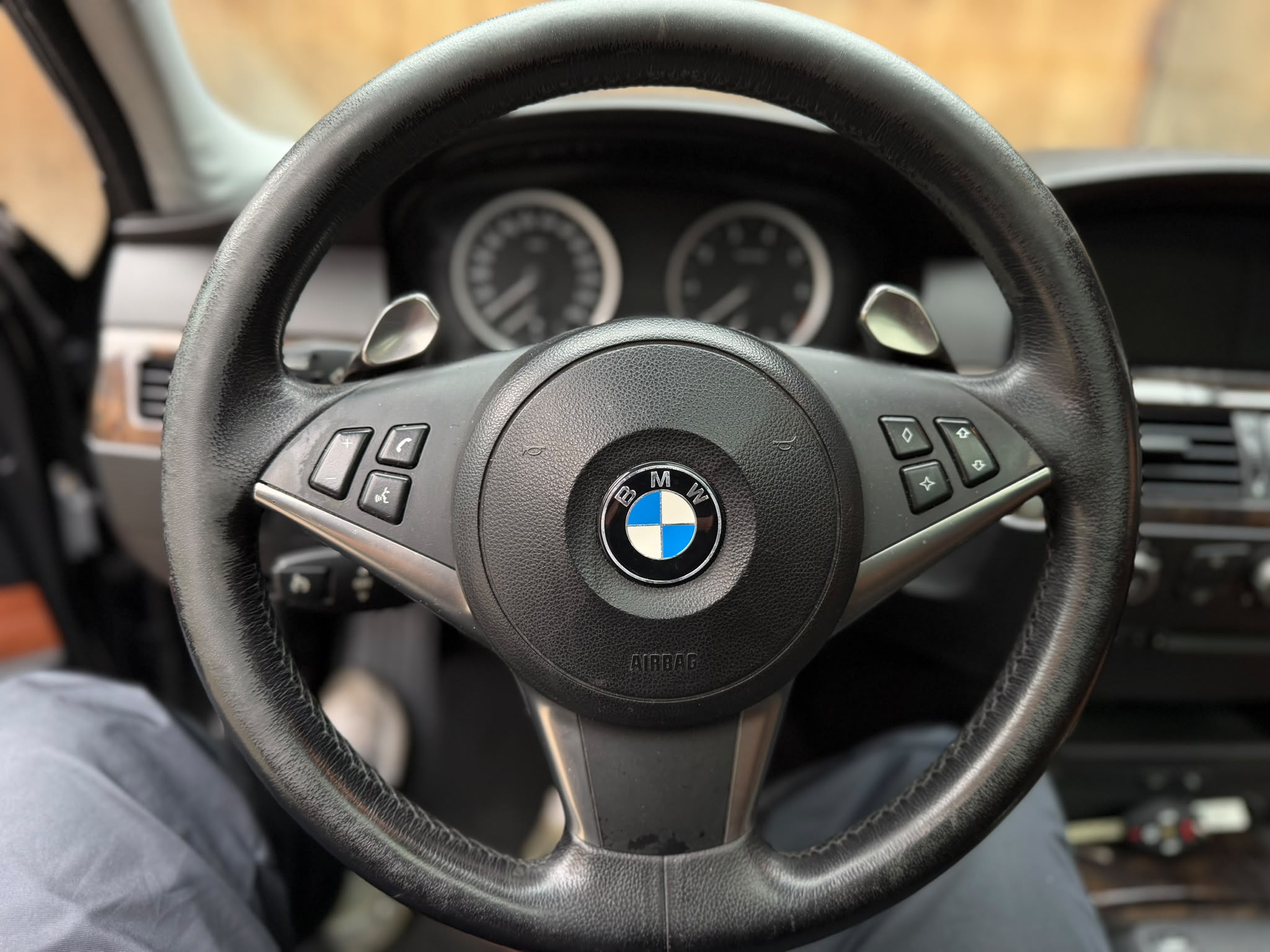 Bmw 545i – Bild 16